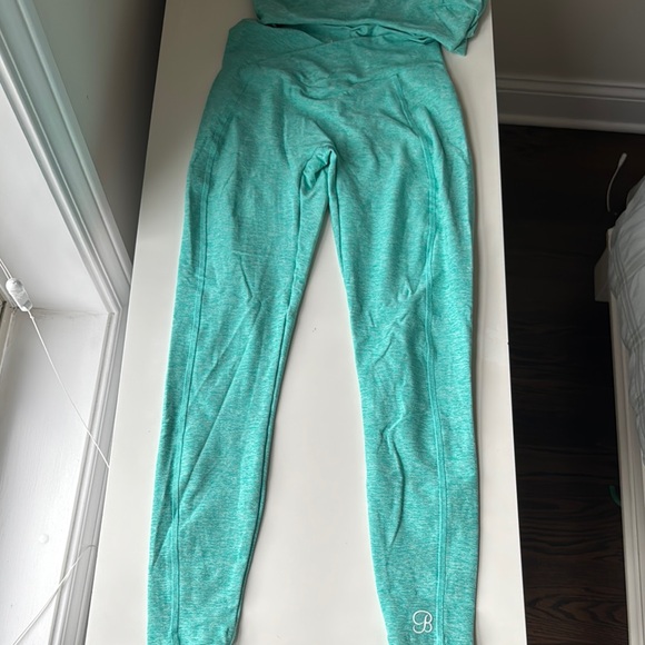 Bombshell sportswear Set of 3 
Leggings & top & shorts - Picture 5 of 14